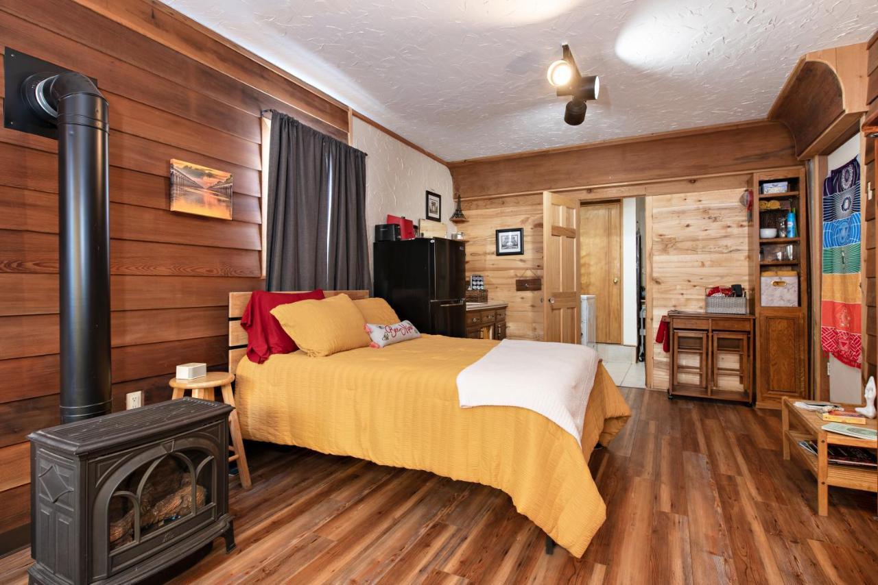 Wanderer Studio, An Off Grid Mountain Guest Studio With Fantastic Views Glenwood Springs Luaran gambar